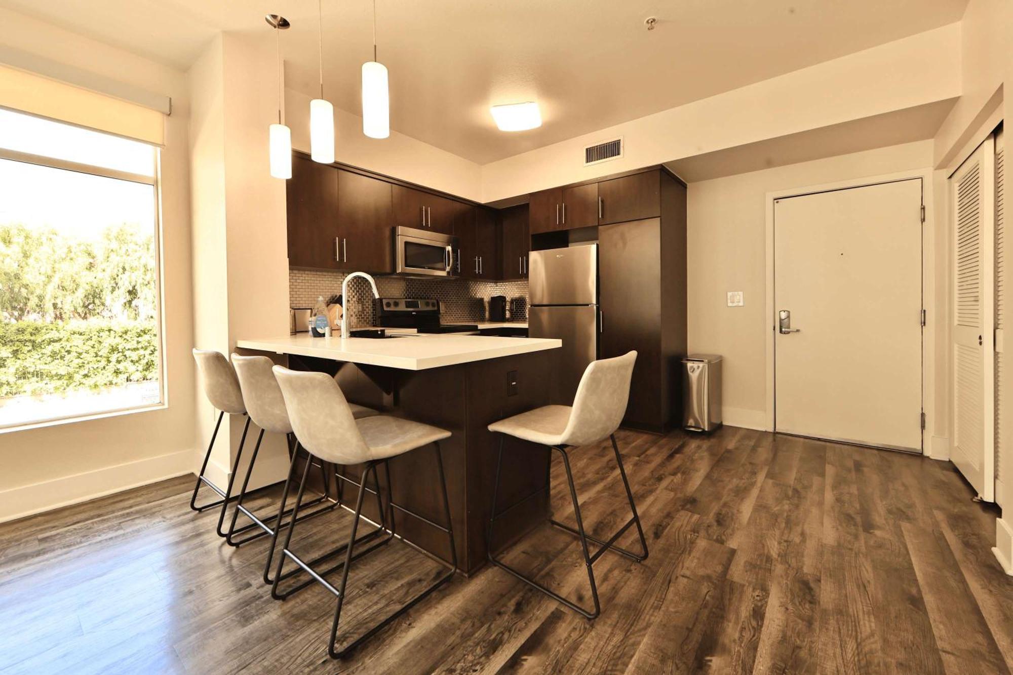2bd Stylish Retreat Amenities Heart Of Hollywood * Los Angeles